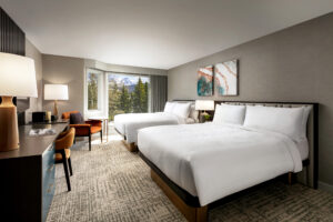 Black Diamond Club 2 Queen – Pomeroy Kananaskis Mountain Lodge