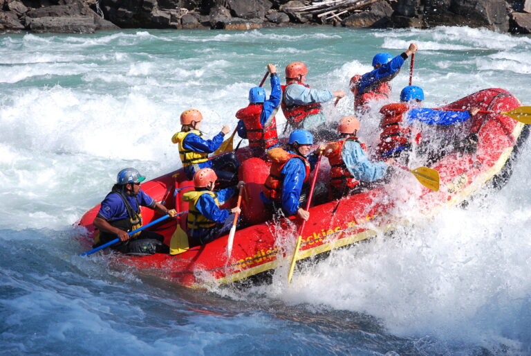 Rafting_Credit_CanadianRockiesRafting&Adventures
